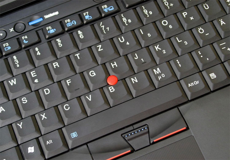 Noutbuk-Lenovo-T520-biseness
