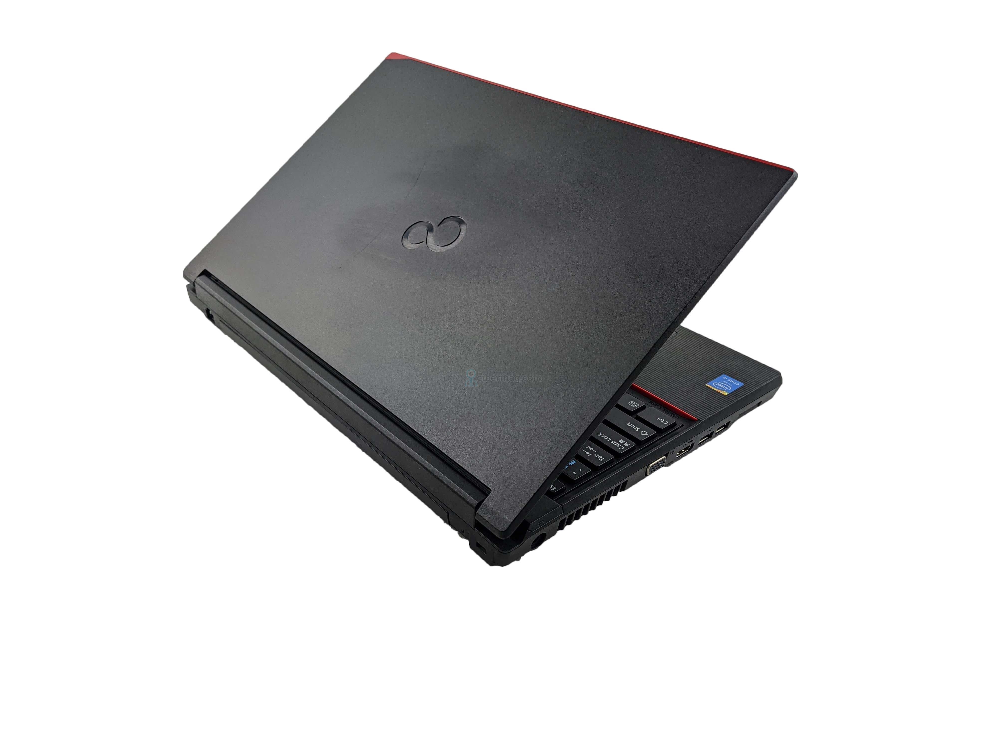 Ноутбук Fujitsu LifeBook A574 8 Gb SSD - купить Fujitsu в Киеве и