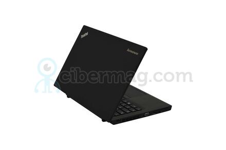 Ноутбук Lenovo ThinkPad X250 компактный, надежный