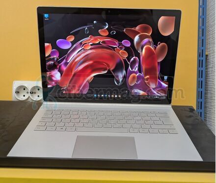 Microsoft Surface Book 2 i5-8350u 8/256gb 3k  (уценка)