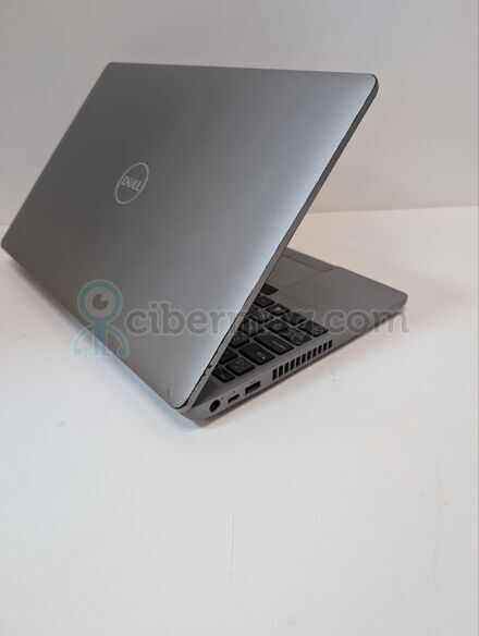 Ноутбук DELL Latitude 5510 10GEN 16Gb ssd 500Gb