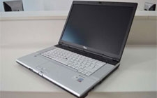 Fujitsu Siemens LifeBook E8420