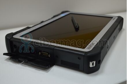 Максимально захищений планшет Panasonic Toughbook CF-D1 mk3 8Gb SSD 256