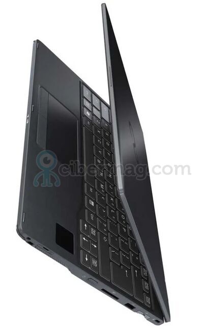 Сенсорний  ультрабук Fujitsu LIFEBOOK U9311X